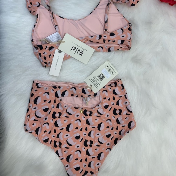 Anthropologie malai spotted bikini ruffle top and bottoms - Picture 11 of 16